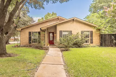 949 Arbor Downs Drive, Plano, TX 75023 - Photo 3