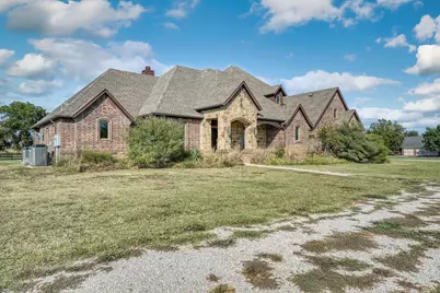 11445 Foutch Road, Pilot Point, TX 76258 - Photo 3