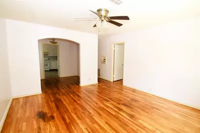 808 Emery Street, Denton, TX 76201 - Photo 3