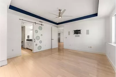 1505 Elm Street #1003, Dallas, TX 75201 - Photo 17