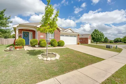 6220 Granite Creek Drive, Fort Worth, TX 76179 - Photo 3