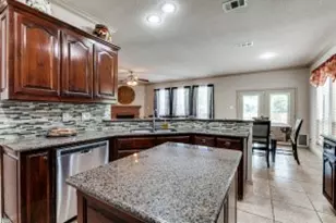 5017 Britton Ridge Ln, Fort Worth, TX 76179 - Photo 7