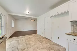 1024 Sunset Dr, Garland, TX 75040 - Photo 7