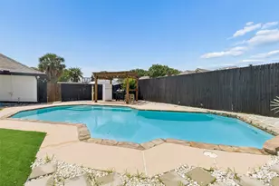 2405 Hanover Ct, Rowlett, TX 75088 - Photo 23