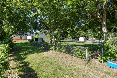 2006 E Cates Street, Bridgeport, TX 76426 - Photo 31