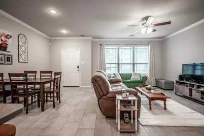2204 Greystone Drive, Denton, TX 76207 - Photo 5