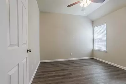 1521 Wickham Drive, Burleson, TX 76028 - Photo 17