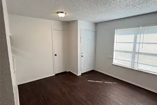 1715 Short St, Cleburne, TX 76033 - Photo 3
