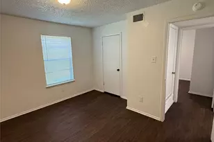 1715 Short St, Cleburne, TX 76033 - Photo 7