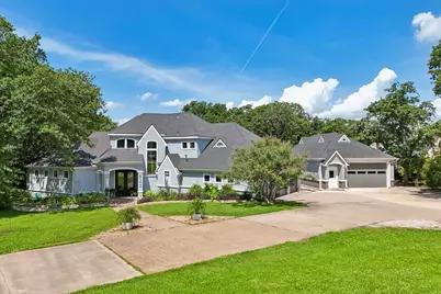 823 Carrie Court, Lakewood Village, TX 75068 - Photo 3