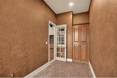 701 W Walcott Street, Pilot Point, TX 76258 - Photo 25