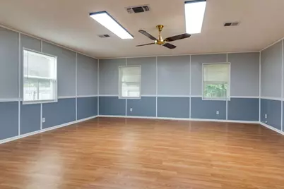 5205 Roxie Street, Haltom City, TX 76117 - Photo 7