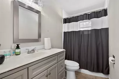 114 Forrest Oaks Drive, Gun Barrel City, TX 75156 - Photo 13