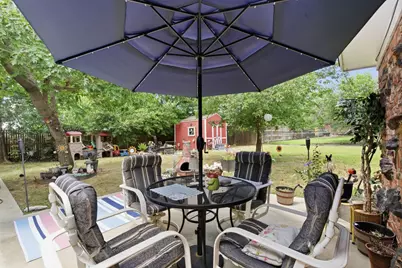 7017 Oakland Lane, North Richland Hills, TX 76180 - Photo 15