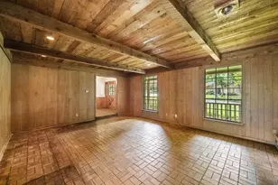 10111 Estate Ln, Dallas, TX 75238 - Photo 7