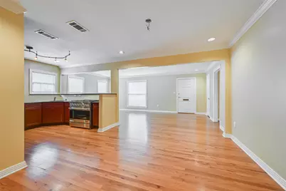 2819 Maple Springs Boulevard, Dallas, TX 75235 - Photo 3