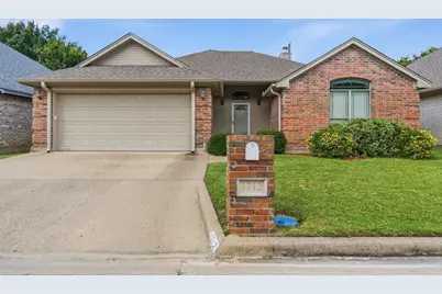 1712 Sully Court, Stephenville, TX 76401 - Photo 3