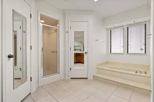4003 Manorwood Ct, Arlington, TX 76016 - Photo 23