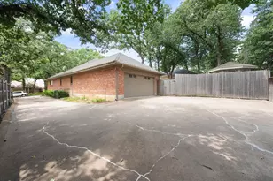 4003 Manorwood Ct, Arlington, TX 76016 - Photo 39