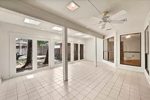 4003 Manorwood Ct, Arlington, TX 76016 - Photo 31