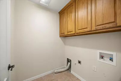 1904 Lazy Court, Granbury, TX 76048 - Photo 21