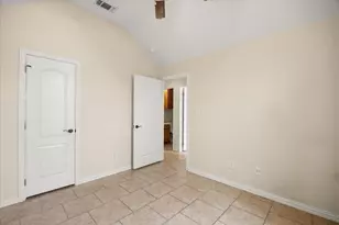 1904 Lazy Ct, Granbury, TX 76048 - Photo 19