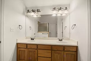 1904 Lazy Ct, Granbury, TX 76048 - Photo 15