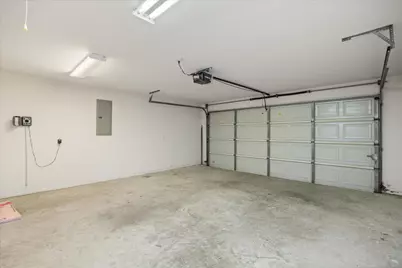 1904 Lazy Court, Granbury, TX 76048 - Photo 23