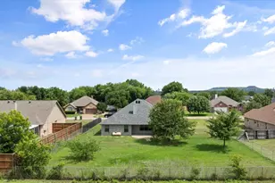 1904 Lazy Ct, Granbury, TX 76048 - Photo 29