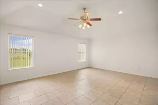 1904 Lazy Ct, Granbury, TX 76048 - Photo 13