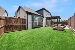 2411 Bussey Dr, Irving, TX 75062 - Photo 27