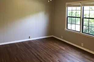 602 W 3rd St, Justin, TX 76247 - Photo 9
