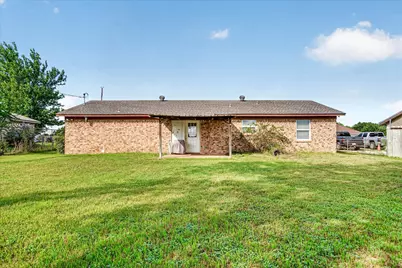408 Grandview Drive, Granbury, TX 76049 - Photo 15
