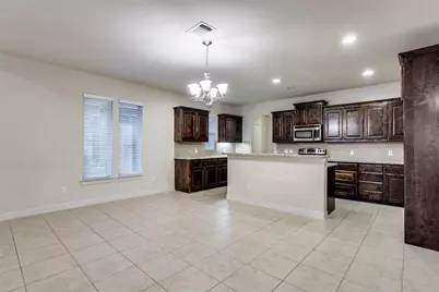 1809 Evergreen Court, Grapevine, TX 76051 - Photo 5