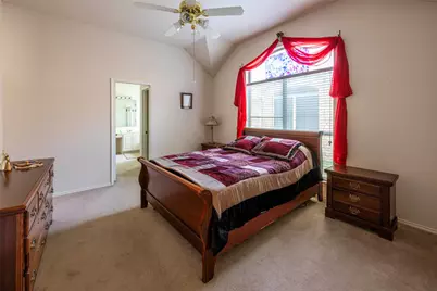 5833 Legend Lane, The Colony, TX 75056 - Photo 15
