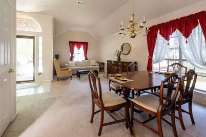 5833 Legend Lane, The Colony, TX 75056 - Photo 5