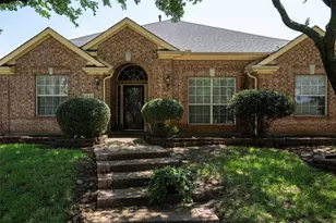 5833 Legend Ln, The Colony, TX 75056 - Photo 1