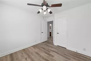 8117 Canyon Dr, Aubrey, TX 76227 - Photo 21