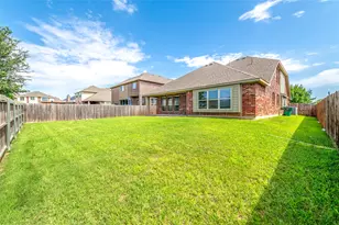 8117 Canyon Dr, Aubrey, TX 76227 - Photo 33