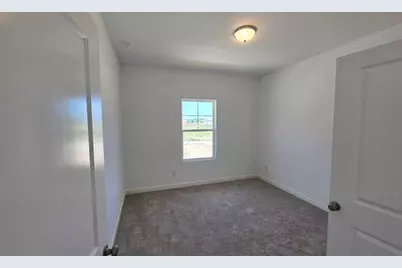 5713 Lakeview Drive, Watauga, TX 76148 - Photo 11