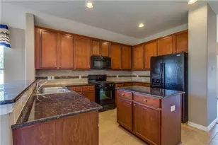 1404 Bluebird Dr, Little Elm, TX 75068 - Photo 9