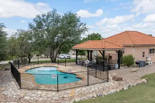 110 Valley View, Glen Rose, TX 76043 - Photo 39