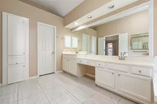 6101 Fox Hunt Dr, Arlington, TX 76001 - Photo 5