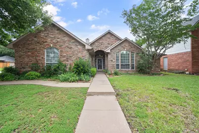 6101 Fox Hunt Drive, Arlington, TX 76001 - Photo 1