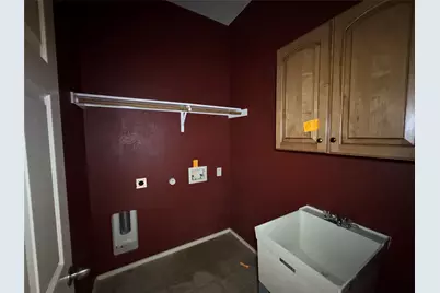 2033 Meadow Park Drive, Princeton, TX 75407 - Photo 15