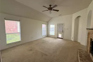 2033 Meadow Park Dr, Princeton, TX 75407 - Photo 7