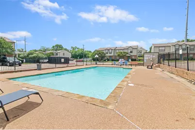 700 W Collins Street, Denton, TX 76201 - Photo 35