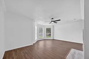 482 Cloverleaf Dr, Lancaster, TX 75146 - Photo 19