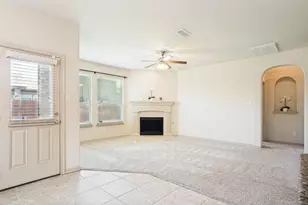 2925 Cedar Ridge Ln, Fort Worth, TX 76177 - Photo 9