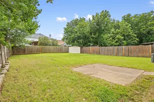 804 Wyndham Pl, Arlington, TX 76017 - Photo 13